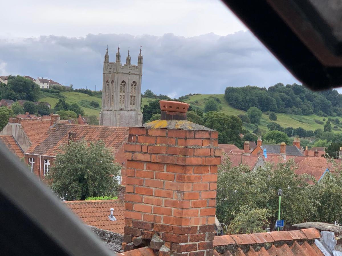 Glastonbury Secret Retreat - 1 Bd Split-Level Apt, Sleeps 3 Zewnętrze zdjęcie